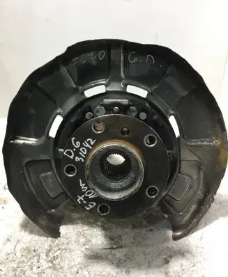 BMW X5 E70 Rear wheel hub 6770984