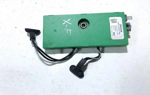 Antenna control unit
