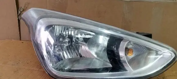 Hyundai i10 Headlight/headlamp 92102-B9000