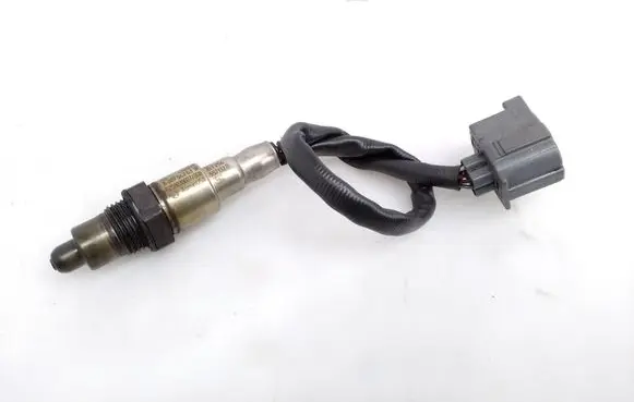 Mercedes-Benz A W176 Lambda probe sensor A00754226318