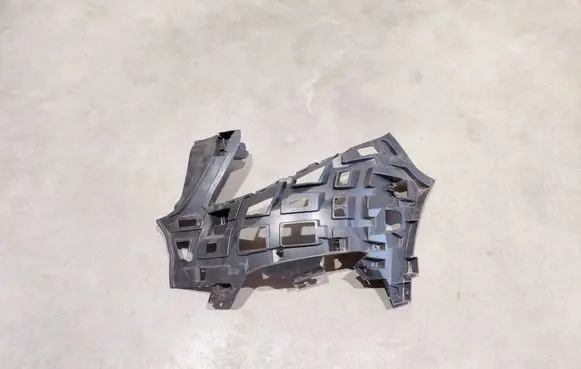Mercedes-Benz Vito Viano W447 Front bumper mounting bracket A4478850016