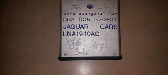 Jaguar XJ X300 Cruise control relay 5GA00637001 LNA1940AC 5GA006370