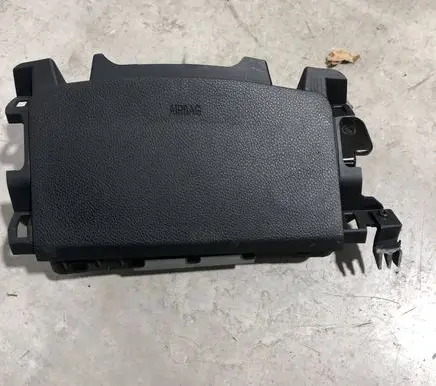 Hyundai i40 Knee airbag 569703Z200