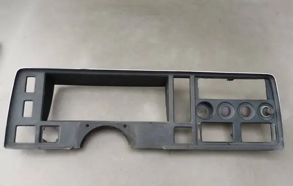 Ford Granada Dashboard trim 82GB10876AD