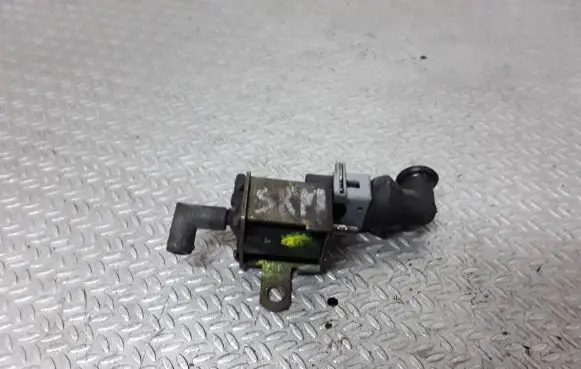 Audi A2 Turbo solenoid valve 028906283F