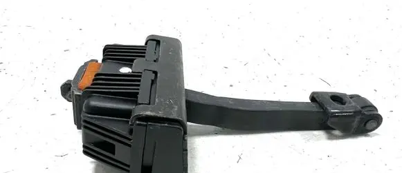 BMW 5 E60 E61 Front door check strap stopper 7176804