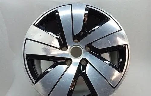 Porsche Taycan 9J1 R17 alloy rim 9J1601025C