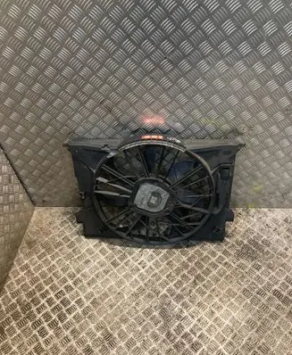 Mercedes-Benz E W211 Air conditioning (A/C) fan (condenser) 2115001693 A2115001693