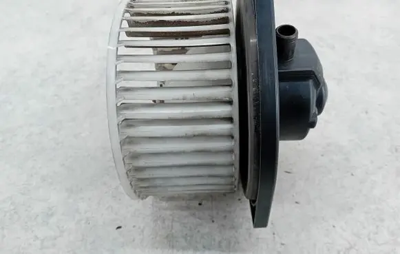 Mitsubishi Outlander Heater fan/blower 