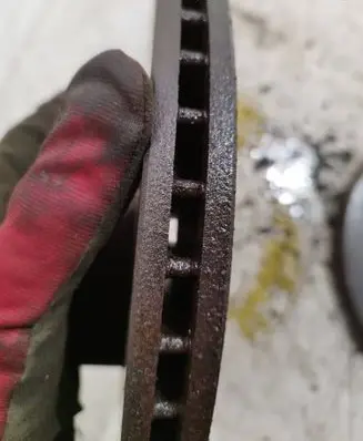 Honda CR-V Front brake disc