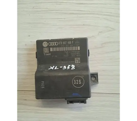 Audi A5 Gateway control module 8T0907468F 403213