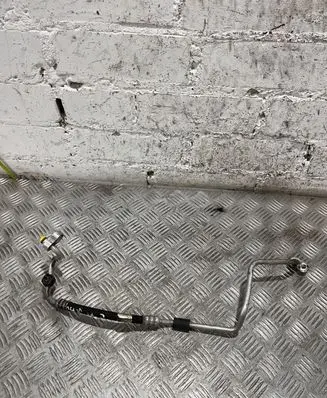 BMW X6 E71 Air conditioning (A/C) pipe/hose 9166097