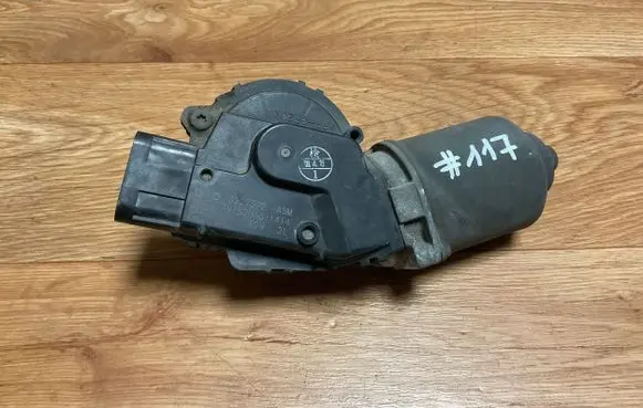 Opel Insignia A Wiper motor 13227392 AV1590601414