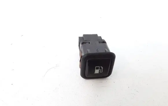 Skoda Octavia Mk1 (1U) Fuel tank opening switch 