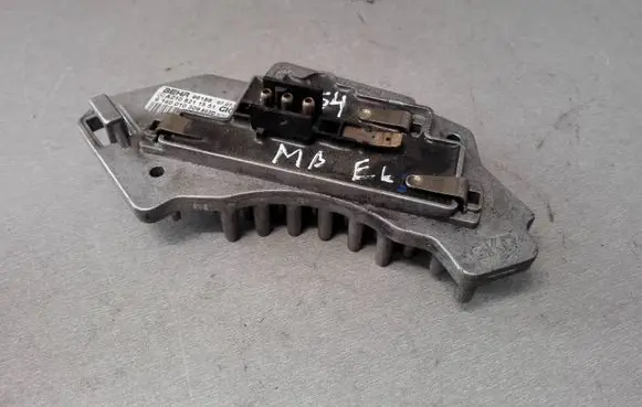 Mercedes-Benz E W210 Heater blower motor/fan resistor A2108211551 9140010309