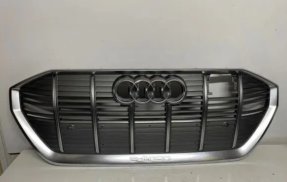 Audi e-tron Front bumper upper radiator grill 4KE853651 4KE853651B 4KE853651A