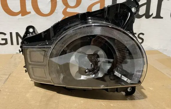 Land Rover Defender Headlight/headlamp 11848150000