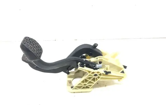 BMW X3 F25 Pedal assembly 35116793495