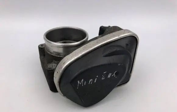 Mini One - Cooper R50 - 53 Electric throttle body valve 7509043