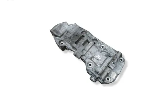 BMW 5 F10 F11 Generator/alternator bracket 8506863