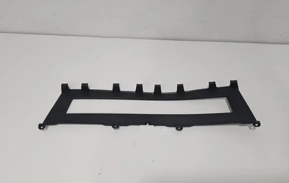 Renault Megane III Front bumper lower grill 623121799R