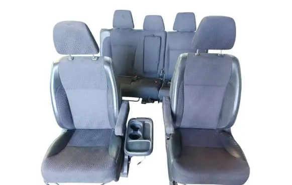 Honda CR-V Seat set 