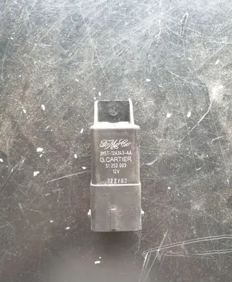 Ford Focus C-MAX Glow plug pre-heat relay 3M5T12A343AA 51252003