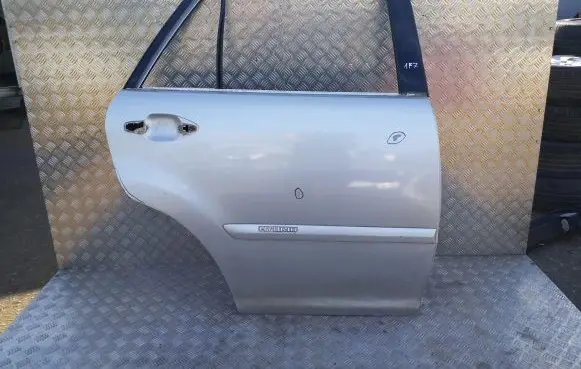 Lexus RX 330 - 350 - 400H Rear door