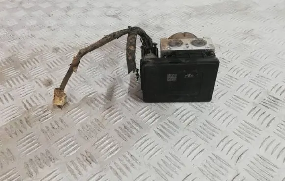 Peugeot 208 ABS Pump 9804161580 10022001814