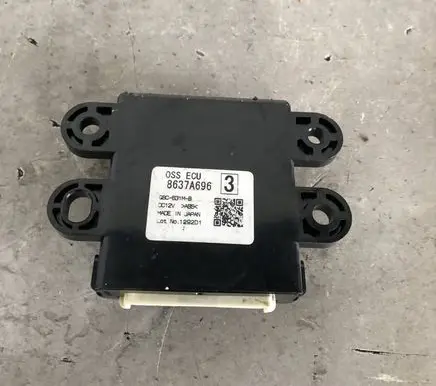 Mitsubishi Outlander Other control units/modules 8637A696