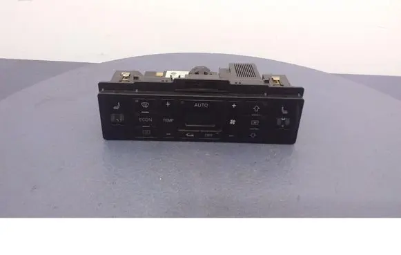 Audi A4 S4 B5 8D Climate control unit 8D0820043N