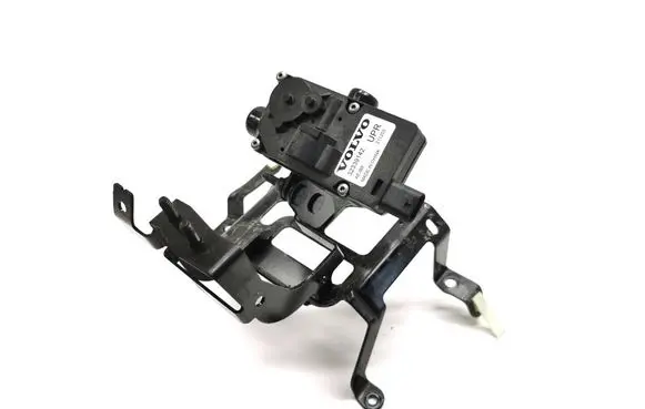 Coolant heater control valve