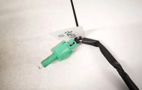 Toyota Verso Brake pedal sensor switch