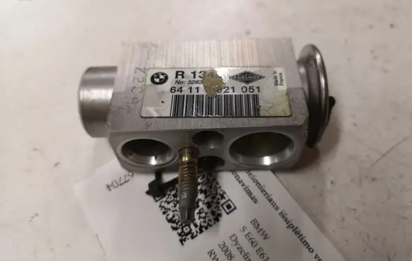BMW 5 E60 E61 Air conditioning (A/C) expansion valve 326302 R134A