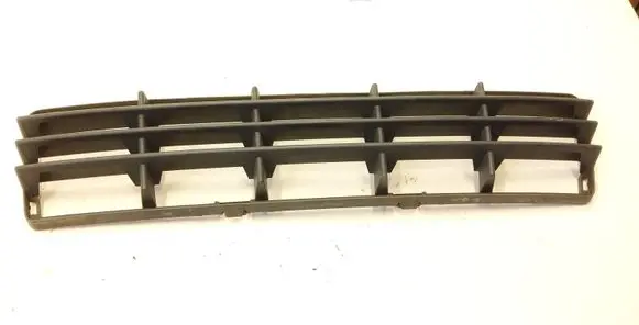 Volvo V50 Front bumper lower grill 30657006