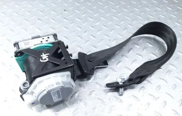 Audi A8 S8 D4 4H Rear seatbelt 4H0857807H