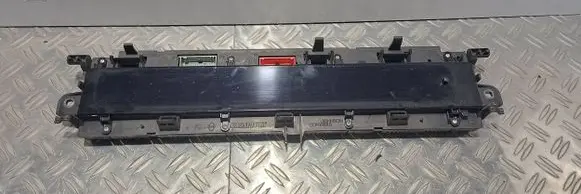 Renault Scenic II - Grand scenic II Speedometer (instrument cluster) 8200704463A NS02694194 281201295