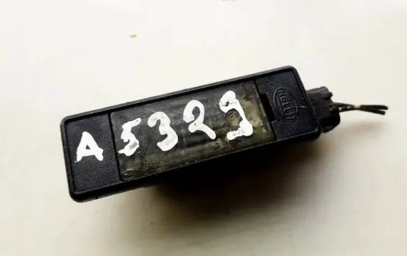 Peugeot 607 Number plate light 9635678590