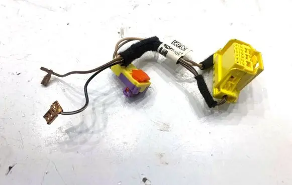 Volkswagen PASSAT B7 Airbag squib ring wiring 3C8971584E