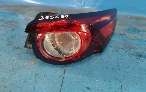 Mazda CX-9 Boot/trunk interior light TK5051150B