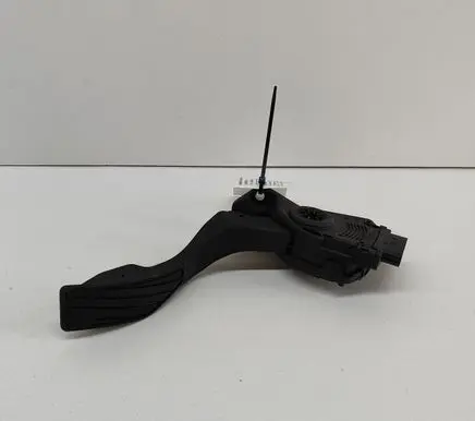 Suzuki SX4 S-Cross Accelerator throttle pedal 4940068L01 6PV00907410