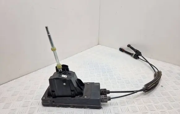 Renault Captur Gear shifter/selector 341080304R 17062016 13491