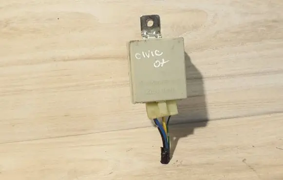 Honda Civic Coolant fan relay 