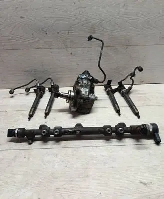 KIA Sportage Fuel injection system set 0445010511 331002F000