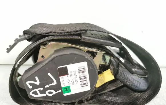 Audi A2 Front seatbelt