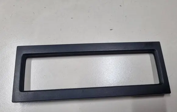 Volkswagen PASSAT B5.5 Radio/GPS head unit trim 1J0907047H