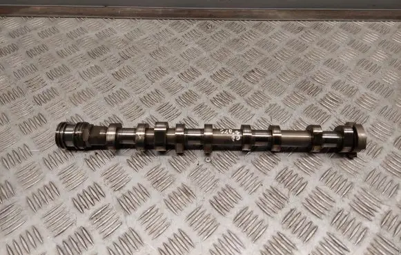 BMW 5 F10 F11 Camshaft 7629527