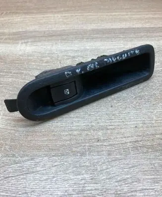 Renault Megane II Electric window control switch 156013870