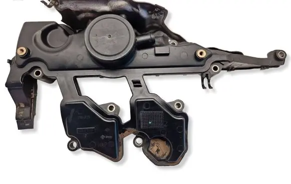 Nissan X-Trail T31 Oil breather separator 8200673395
