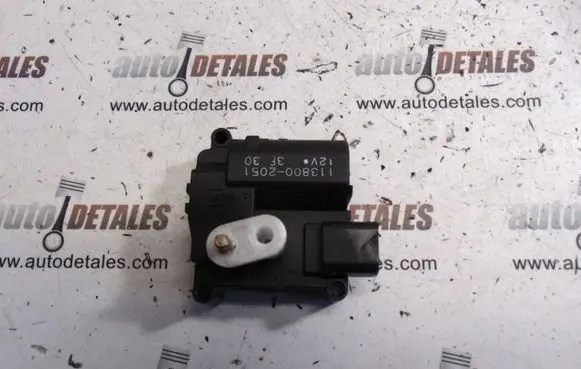 Toyota Corolla Verso AR10 Air flap motor/actuator 1138002051